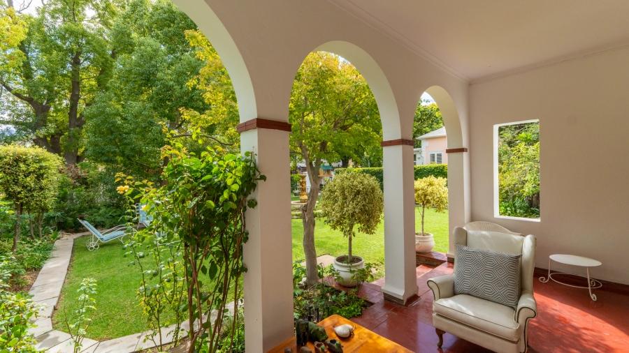 5 Bedroom Property for Sale in Worcester Western Cape
